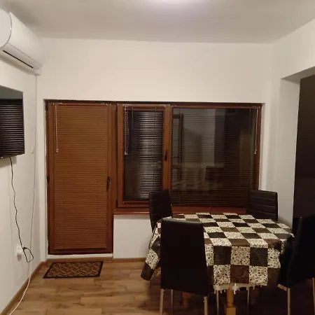 Апартаменти Прометей アパート *